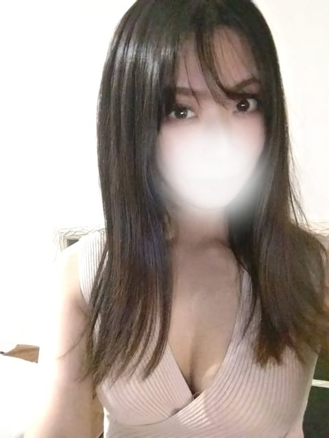 お久しぶりです🥹
半月ぶりに出勤します🩵
15〜23時！お待ちしてます🥰