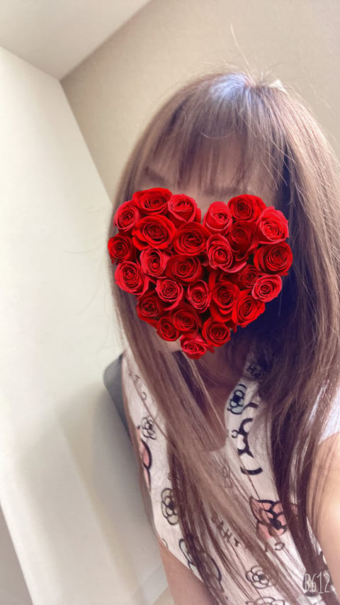ミセスの子守唄　詩乃です❤️

本日も御予約ありがとうございます

まだまだ受付終了まで
宜しくお願いします❤️

#大