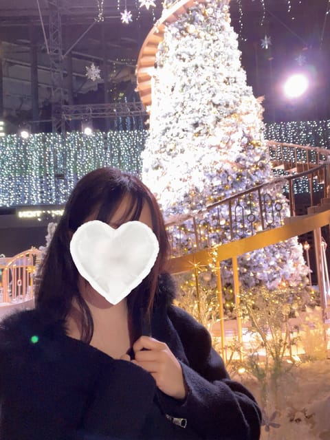 韓国なうです🇰🇷鬼寒いっっっ
そして元気なってしまいこんな時間に投稿
(まだ寝てない)
韓国ではずっとすっぴんだから写真