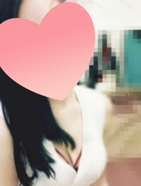 あやのです

先週の半ば辺りから
家のWi-Fiが調子悪かったり、
何かと忙しかったりで
Twitterあげてなかった
