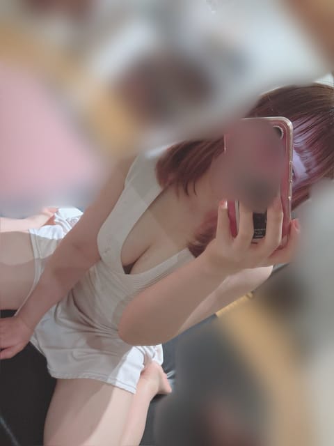 🌙シフトのお知らせ🌸

本日と明日(15~21時)

出勤してます✨
ご予約お待ちしております🫶