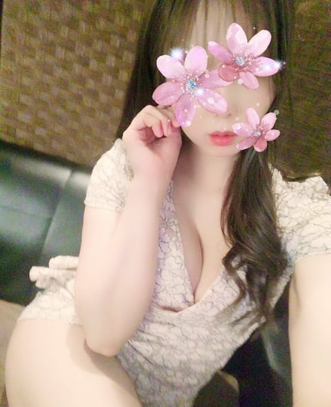 今日もありがとうございました❣️

来週の白鳥はたくさん出勤です🦚✨
25日 14時～21時 渋谷ルーム
29日 12時