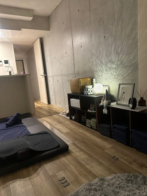 初の荻窪FCルーム😊
とても綺麗なお部屋です❣️
この後22時までは🈳ありますので、新しいお部屋で癒しタイムしに来てくだ