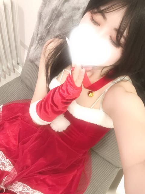 ちょっとはやいクリスマス🎅🎄🤍サンタさんに会いに来てね💚
