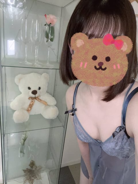 こんにちは☁️
本日17:30〜23:00で出勤です❣️
🈳17:30〜
🈵19:40〜

事前ご予約ありがとうございま