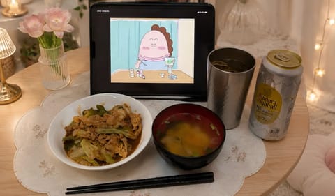 みんな今日もお疲れ様☺️💕
まゆかさっき帰ってきて、
回鍋肉を作ってだいすきなハイボール
飲んでるよ🍻✨
月曜日から残業