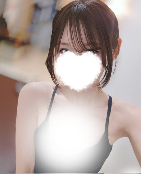 ご予約ゼロでした🫪
来週は28日(木)31日(日)出勤予定なので会いに来て頂けたら嬉しいです😭！！