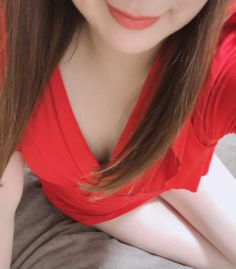本日17時まで新大阪に出勤します！
ラスト枠以外空いてます❣️
お待ちしております(*^^*)
素敵な出会いがありますよ
