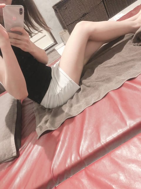 今日も出勤しております🐇🥕
お待ちしております💓

#新橋
＃虎ノ門
＃メンズエステ
