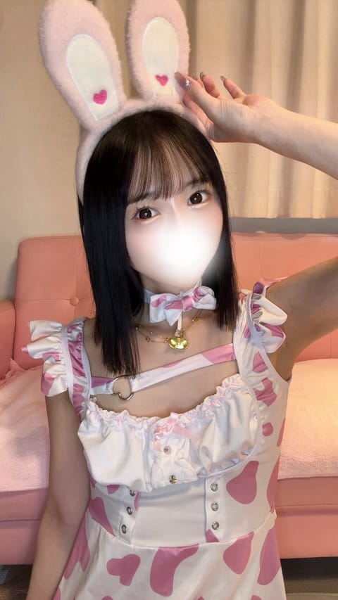 おはようございます☀️
急遽ですが12:00～20:00まで
秋葉原roomで出勤します🩷
早速事前予約もありがとうござ