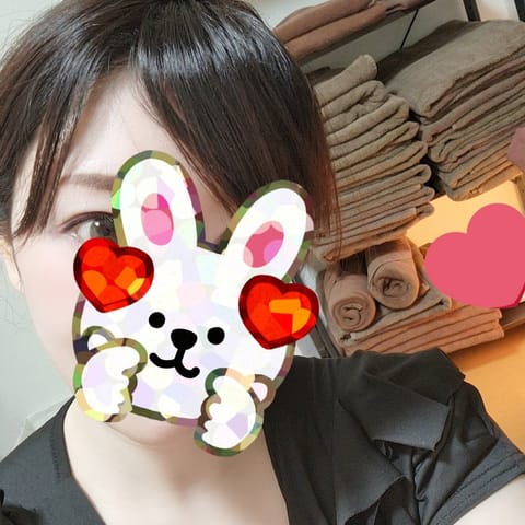 今日は節分ですね🫘🥜👹
南南東に向かって恵方巻き食べましたか？この後まだまだお待ちしてます😊