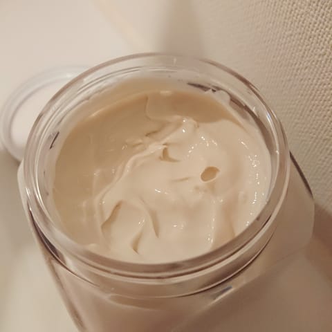 松岡さんのボディクリームを真似して、私も同じの買いました✨(*´ω｀*)

9/14(月) 関内店です🐘
16時～空いて