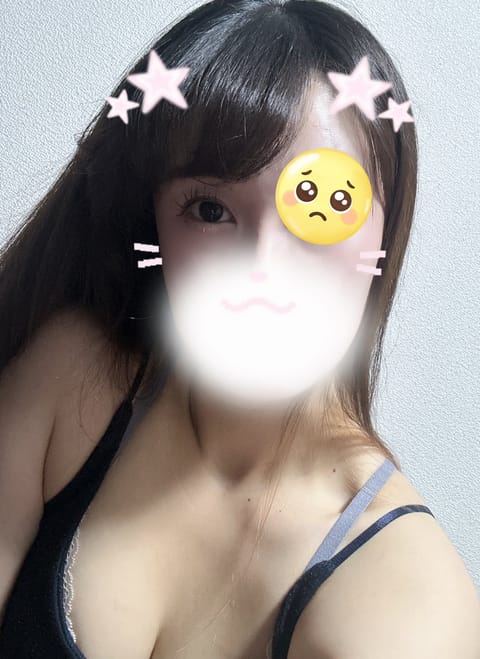 本日も出勤しております🐰♥️

この時期ほんと肌がくっつくと気持ち良くって、施術中ずっとくっついちゃいますね🤭💕笑

本