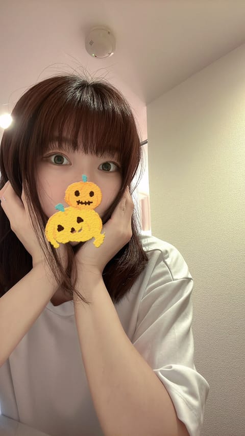 お疲れ様です😇
あかりです🤍

🔥明日レア出勤します🔥
11日(水)20:00〜3:00 国分寺

お久しぶりさんもご新