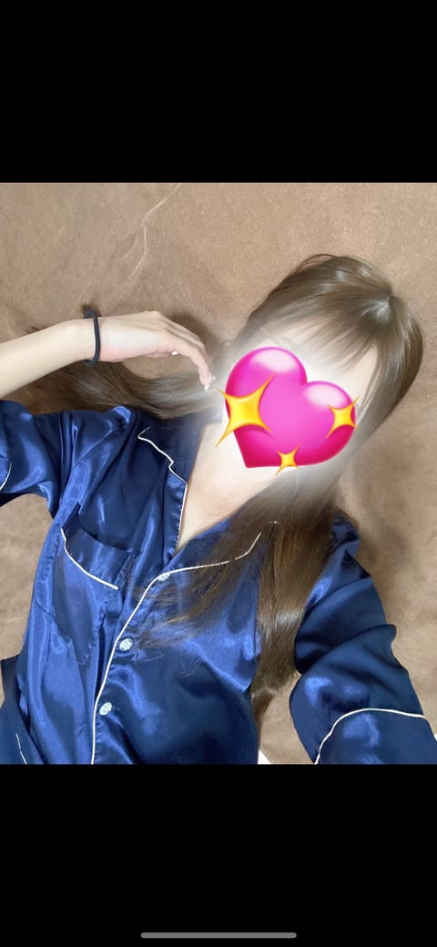 ゆうあです🌟❕
本日浦和ルームに22時から出勤します🥰💞
また明日から1週間頑張るためにのパワーを溜めにきてね⭐お待ちし