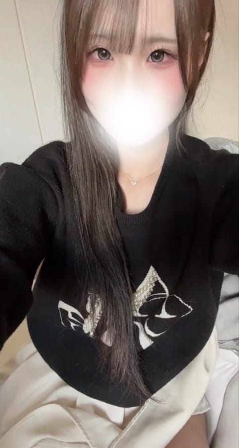 おはよん!!
またまた珍しくお昼の時間帯います🙋‍♀️

21時までいるのでぜひぜひ❤︎
ＧＷのこと聞かせてくださいな〜
