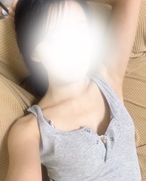 昨日の夜もありがとうございましたー♡
マッサージ褒められて嬉しかった♩

次の出勤は来週20日です⊂( ᴖ ᴖ)⊃！