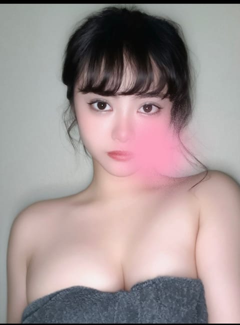 ふゆやすみ終わってしまったね、、、
休み明けってお仕事モードにならないけど、しばらくはお仕事行くだけではなまる💮だよ。
