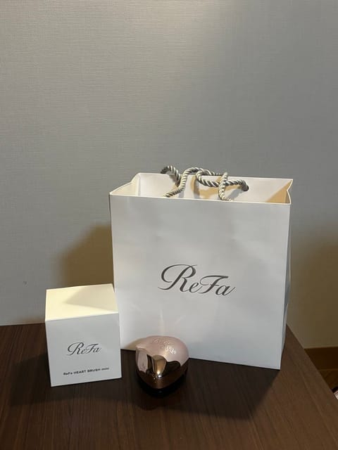 今日もスタートからラストまで続けてご予約ありがとうございました🙌🏻

プレゼントありがとう💝
これで髪の毛ツヤツヤにする