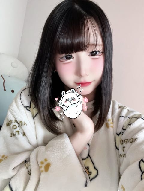 こんばんは！ユベルです〜！💜

今日も18:00~2:00いてます！^._.^

一緒にオイルでおよご〜！