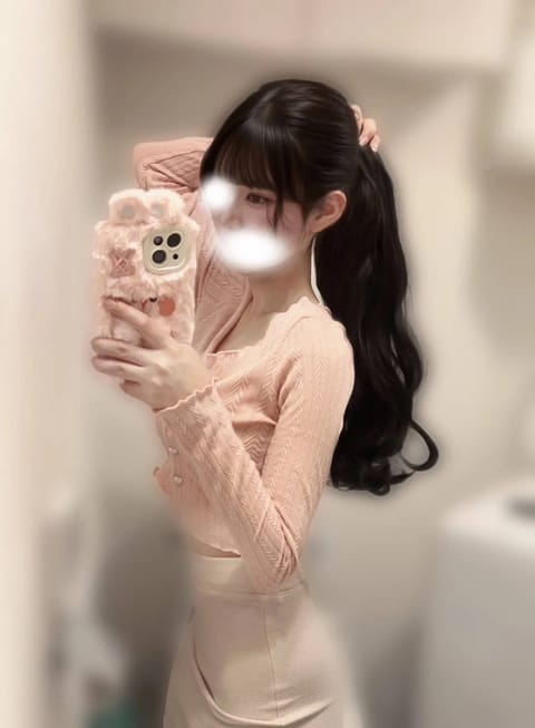 本日満枠ありがとうございました(*´ω`pq゛
次回は明日です！
17:00～1枠空いてますのでご予約お待ちしてますっ♡