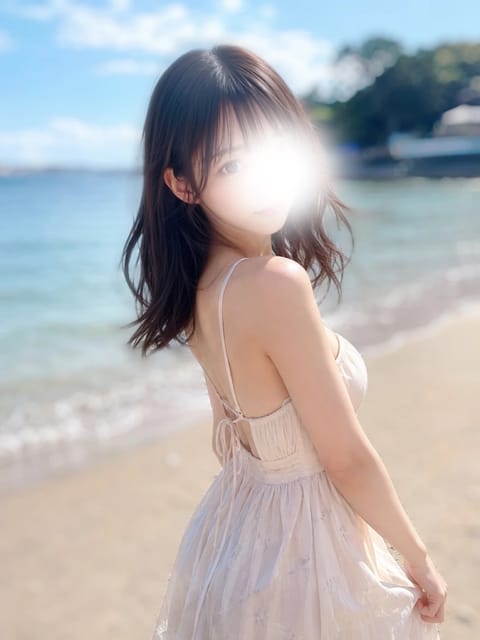施術中に距離が近くなると
お兄さまの心臓がドキドキしてるのを感じることがあって…🫢♡

そのドキドキを感じるの、
実はけ