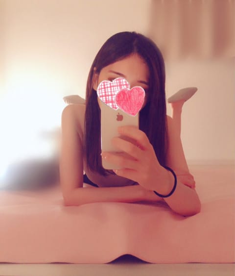 昨日もお越しくださった方々ありがとうございました🥰
私に会うと元気になれると言ってくださってとても嬉しいです☺️
私も毎