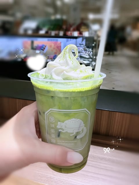 甘いもの食べたいけど、
甘すぎるのが苦手は私にぴったりの
抹茶豆乳フロート😍✨

最近の自分ご褒美は、コレ一択です🥰


