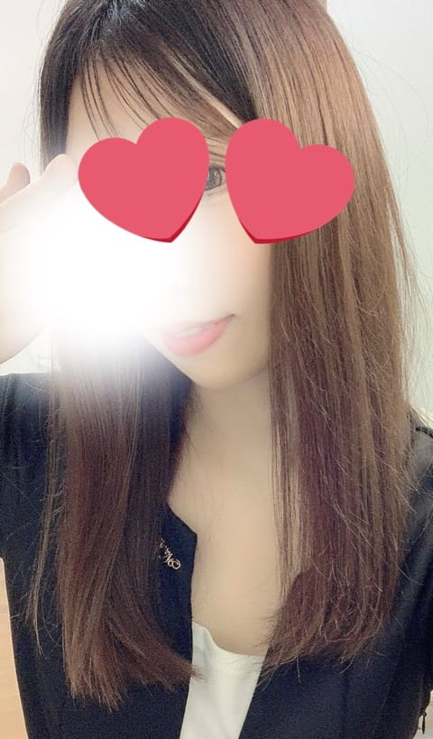 更新忘れましたが今日と明日出勤します〜🍠🐟
15時〜90🈳
そのあとは22時すぎの🈳になります。
明日は予約入ってないの