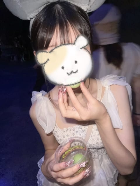 本日からお世話になります♡

三神 りんね です

好きなことは旅行と美味しいものを食べること。お客様からはスタイルとフ