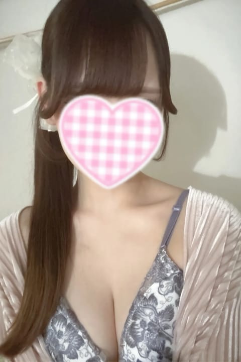 本日出勤してます🪼‪𓂃 𓈒𓏸

16:20~ご案内可能です🙆🏻‍♀️ ̖́-‬

今日はとても暑いですね☀️
涼しいお部