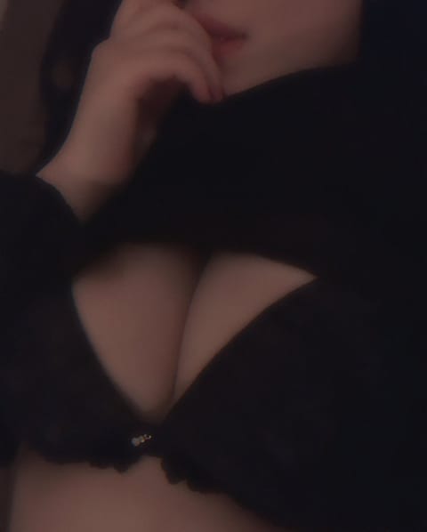 おはようございます💭
昨日もありがとうございました~🙌💗
素敵な出会いがありまして延長もして頂きわたし自身もとても楽しく