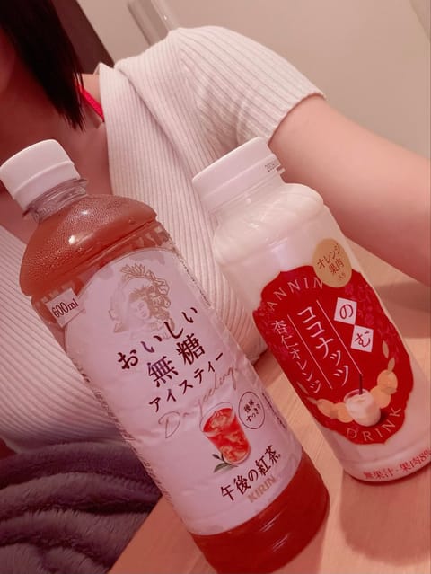 出勤3日目で初の差し入れいただきました✨
ありがとう💕
甘いものだいすきっ！！