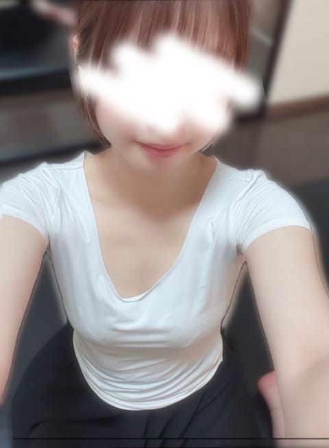 前回来てくださった方ありがとうございます😻💟

明日6日(土)19:30~立川ルームにいます😊🫧珍しく3週連続出勤🙌

