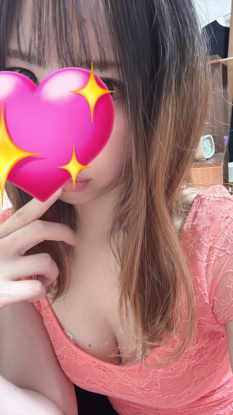 ご予約完売ありがとうございます💖
2026いいスタートきれてとっても嬉しい🥰
次の出勤日は１５日木曜日の10:00〜16