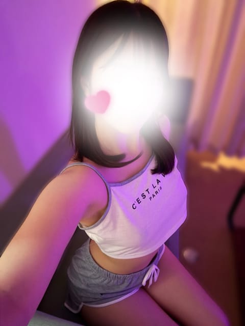 6/19（金）20:00〜翌朝3:00
出勤します🎶

先週埋まっててご案内出来なかったお兄様も多くいたみたいで、今週も