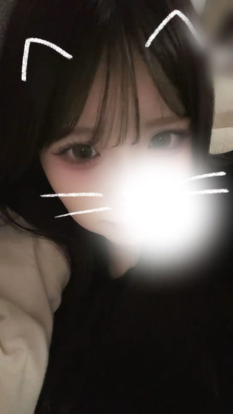 こんばんは〜⭐︎✨
次回出勤が 6/16（火） 12-20 です‼️

たくさんお話したいので平日ですが、来てくださった