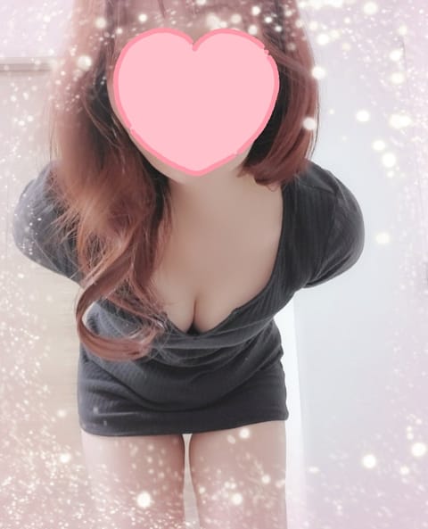 今日は勤労感謝の日✨
日頃のお仕事の疲れを癒しにきませんか？🥰

23:00まで出勤中です🐰💕

#メンズエステ