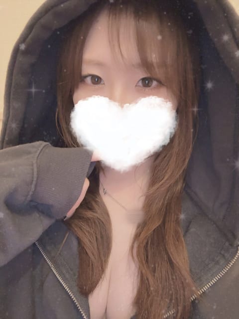 本日もありがとうございました♡
たくさん笑った~😣♡

次回は 14日(水) 20:00~23:30 です🤍
ご予約お問