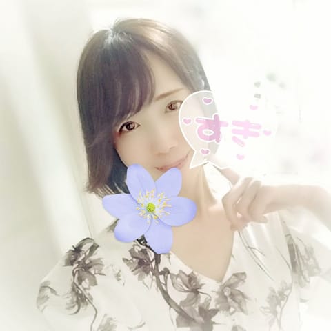 「涼しい…♡」

って、いつも心晴れやかに
私がここへ来られる事は

朝早く
夜遅く迄
日中も

居て下さる
お一人おひ
