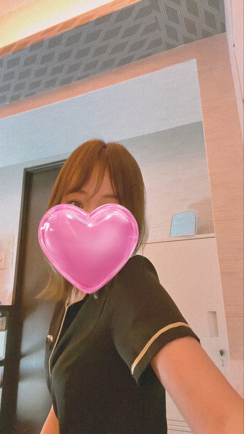 ゴールデンウィーク今日はお休みですが
火曜と金曜以外出勤します！
