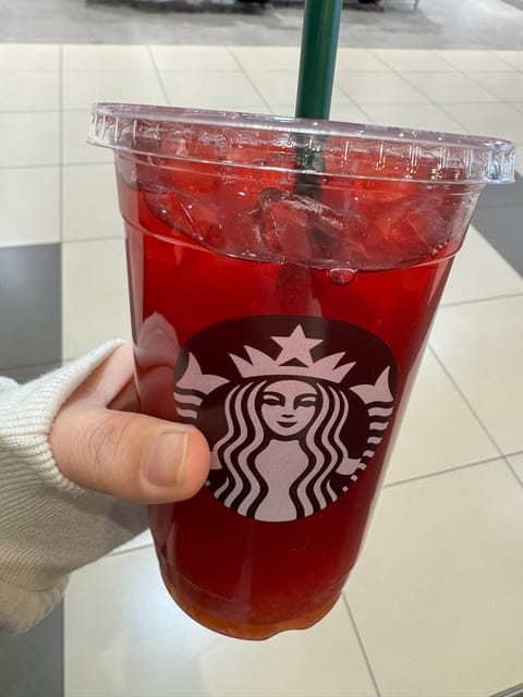 スタバでフラペチーノ以外ならこれが1番好き🎶💗

色すさまじいけどね‼️

#仙台メンエス　#仙台メンズエステ
#メンズ