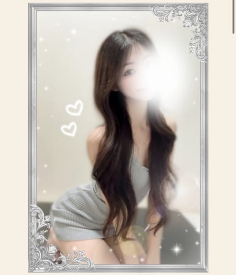 おはようございます🍑
最近どんどん暖かくなってきて嬉しい☀️
昨日はたっくさん楽しくお話しして楽しかった〜♡
今日もお部