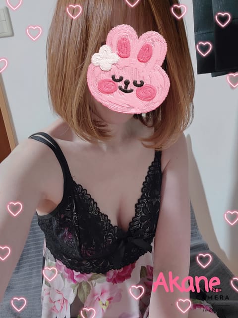 3連休お楽しみの方も
お仕事の方も
1週間お疲れ様でした
m(_ _)m

🍀来週の出勤🍀
14日(火) 12時〜19時