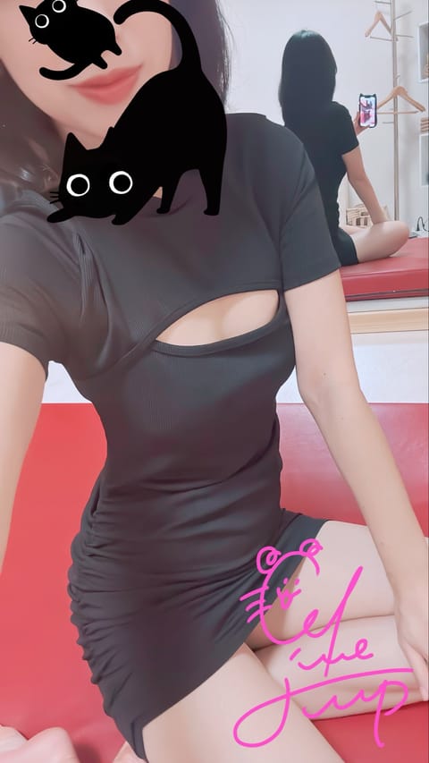 初めまして💕
夏からマブイスパで働かせて頂いてる夏目です🐈‍⬛
週一の出勤ですが、仲良くしてくださると嬉しいです🥰

来