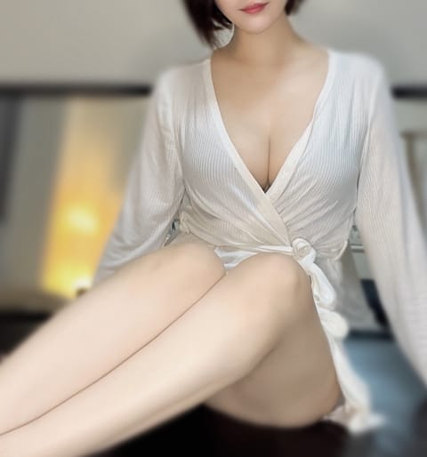 先週もリピ様、初めまして様ありがとう😊
幸せーと言ってもらえてこちらもほっこりしましたよ
☘️今週のシフト☘️
4(火)