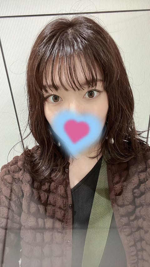 お疲れ様です😇あかりです！

先週は、諸事情でお休みになってしまいました。ご予約してくださったお客様本当に申し訳ないです