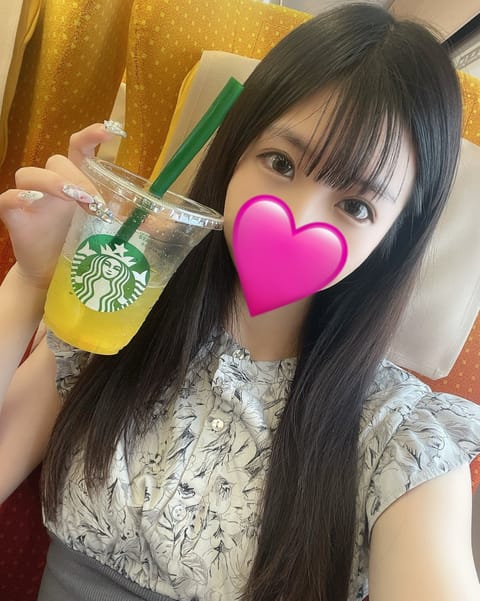 本日11：00〜17：00の出勤です🩷

久しぶりの出勤でちょっとドキドキしてるかもだけどたくさん癒させてね🥺💕
ゴール