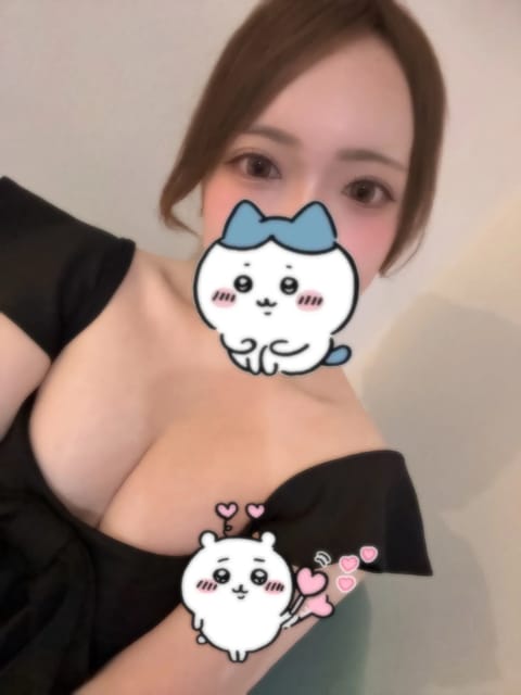まゆお部屋に到着しました〜☺️
今日もたくさんのお兄様方に
会いたいな😌💕
寒いのでお気をつけてお越しください☺️