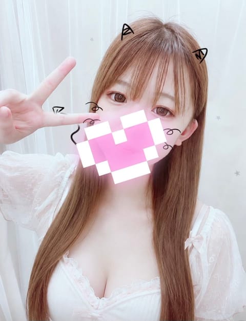 明日池袋に15時から23時まで出勤してるのでぜひ会いに来てください🫶
三連休1日目みくと楽しく過ごしてくれたらとても嬉し